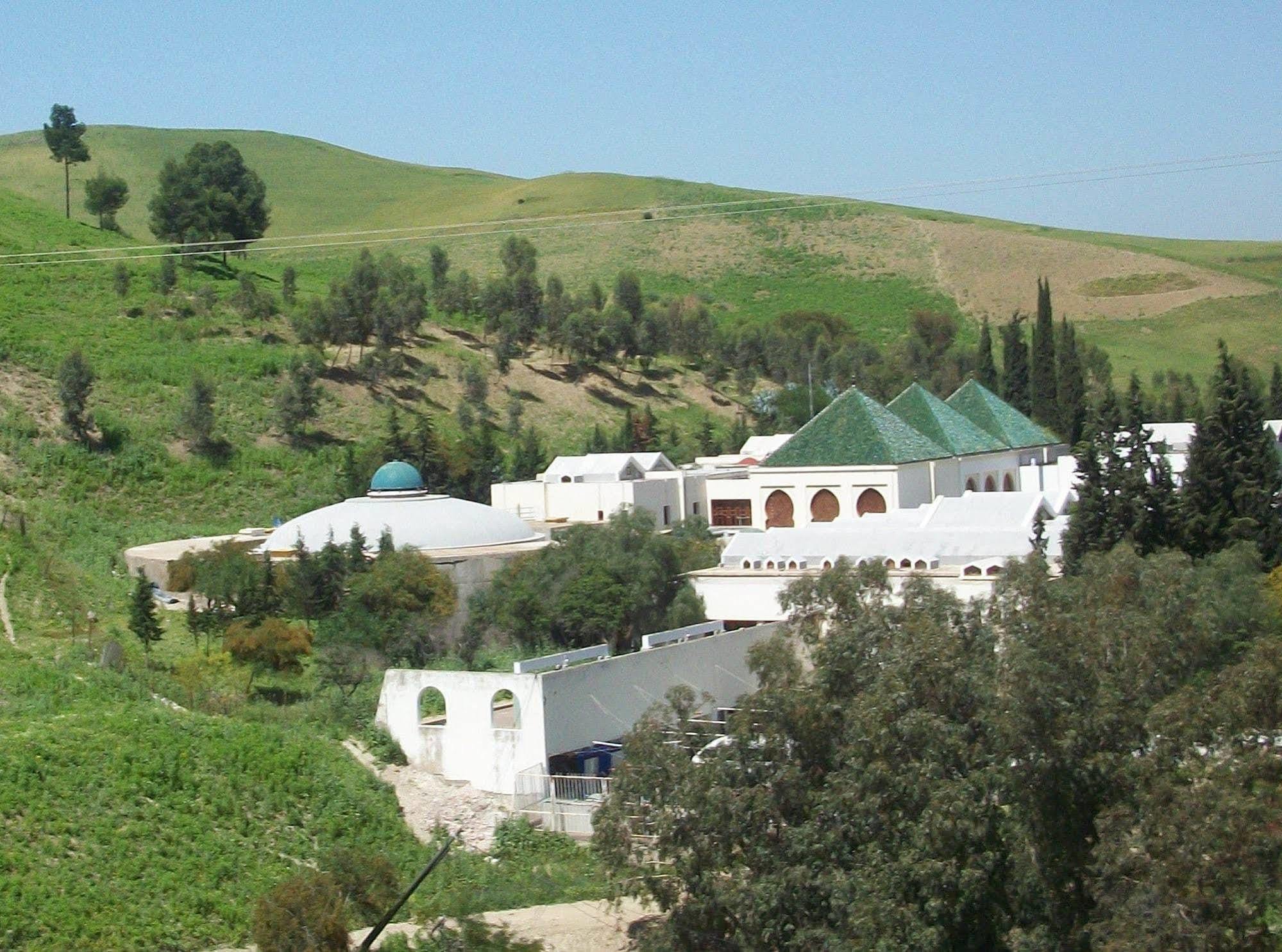 Hotel Moulay Yacoub Fez Exterior foto